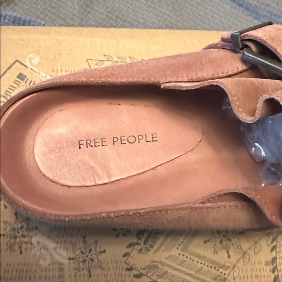 Free People Collection After Riding Mule - Picture 2 of 6